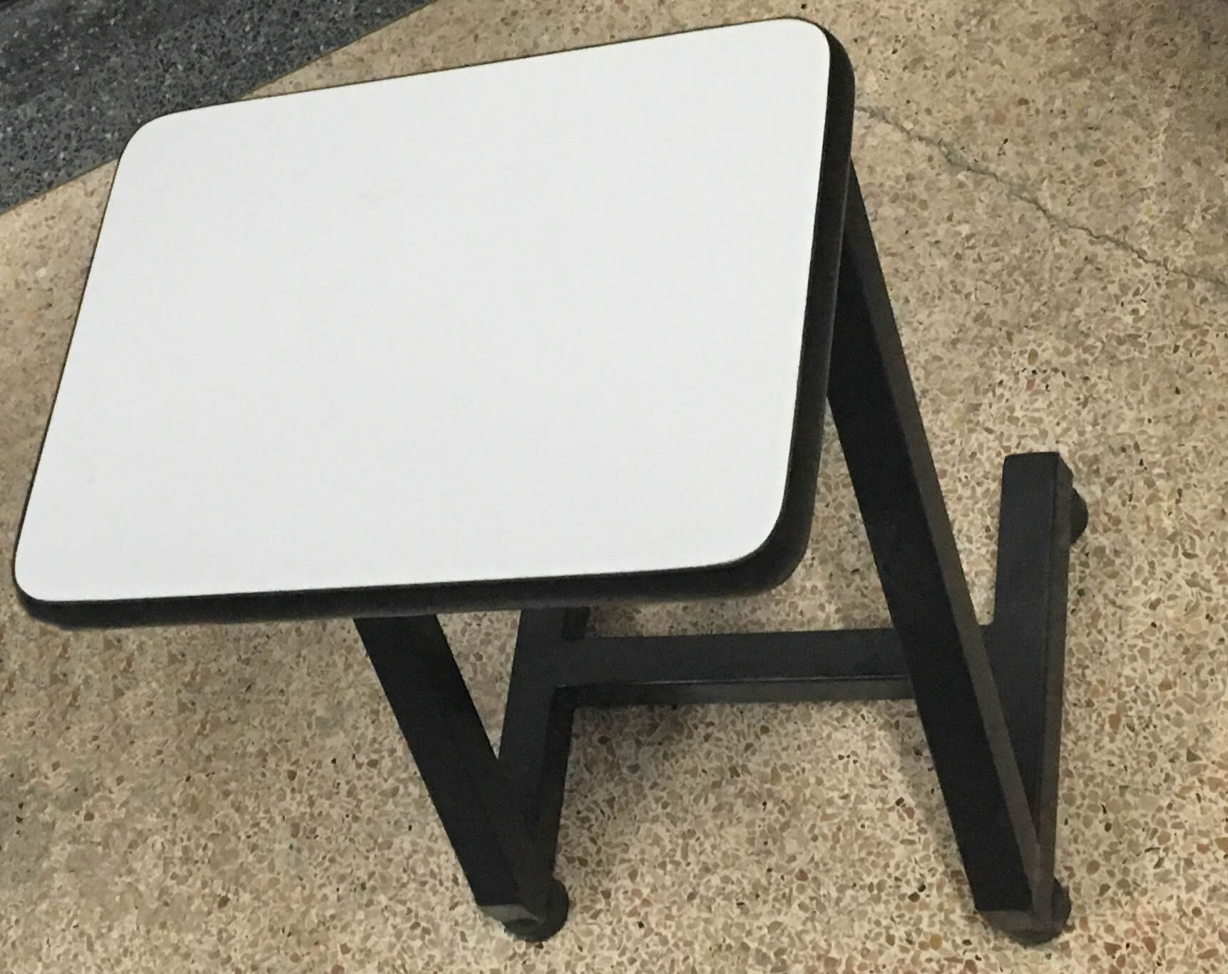 ���o�Z���� ���o�����_ESD���o��T��ϵ�y