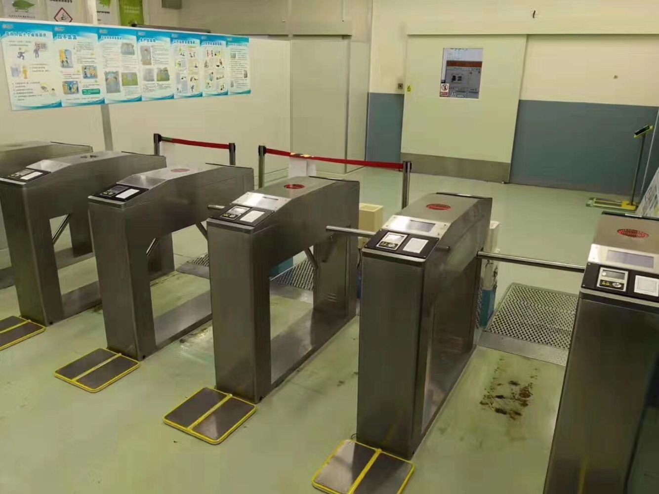 �Ϻ�ESD���o��T��