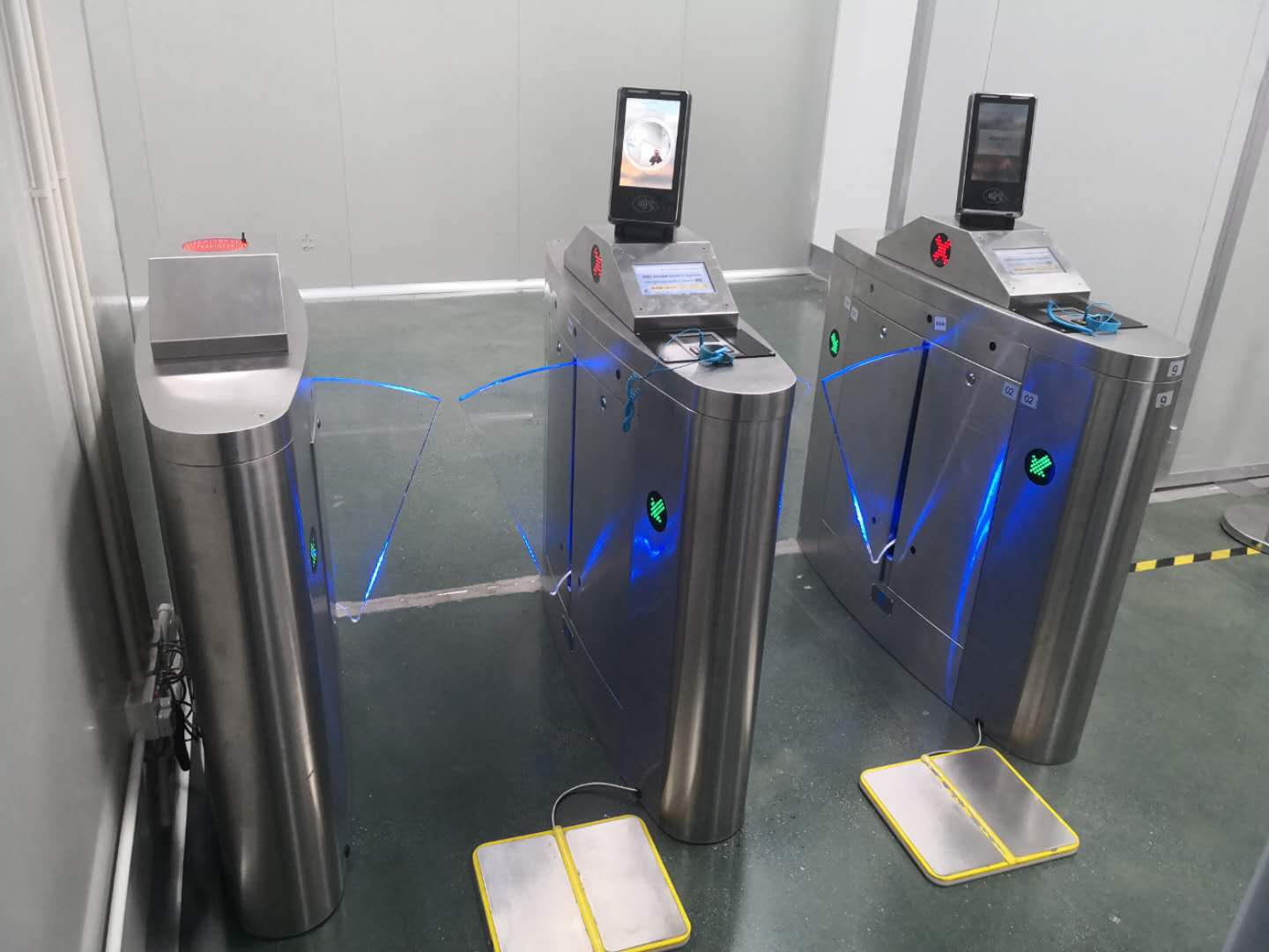 ��Ę�R(sh��)�eESD�T��ϵ�y(t��ng)