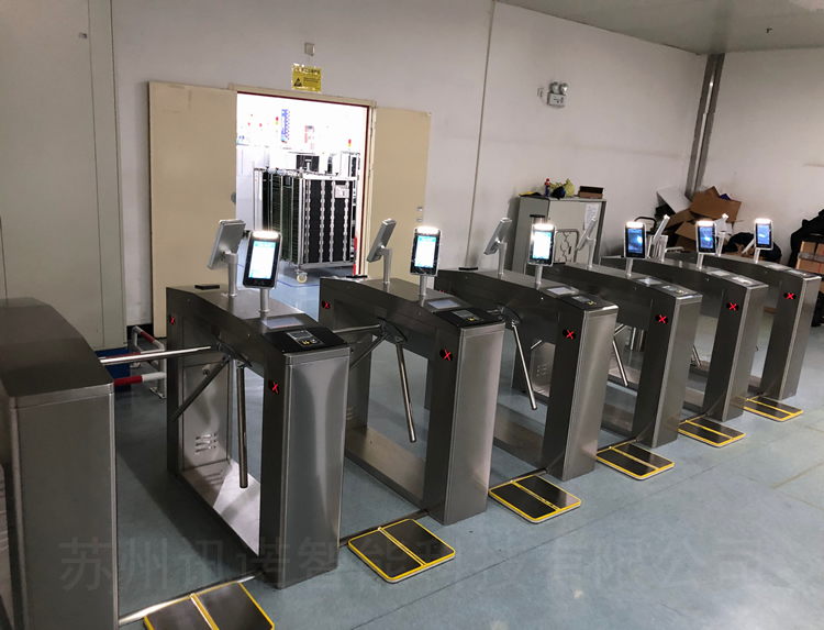 ����ESD���o��T��