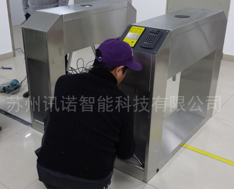 �_��ESD���o��T��ϵ�y_ESD���o��T��ϵ�y