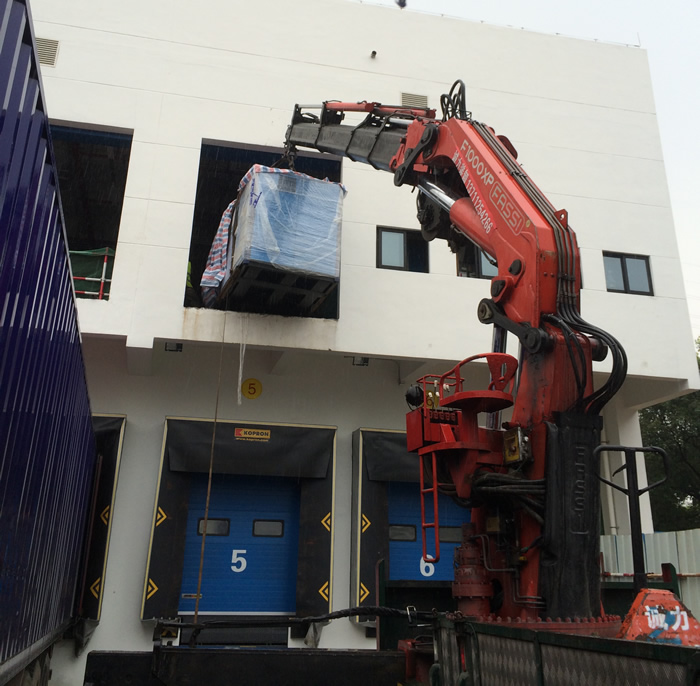 �C��O�䰲�b����_ESD���o��T��ϵ�y